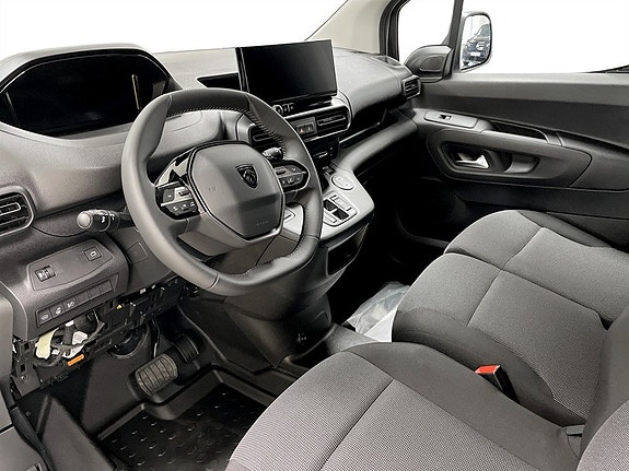 Peugeot Partner 3 of 5