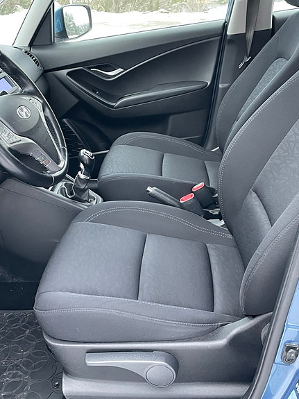 Hyundai ix20 3 of 4