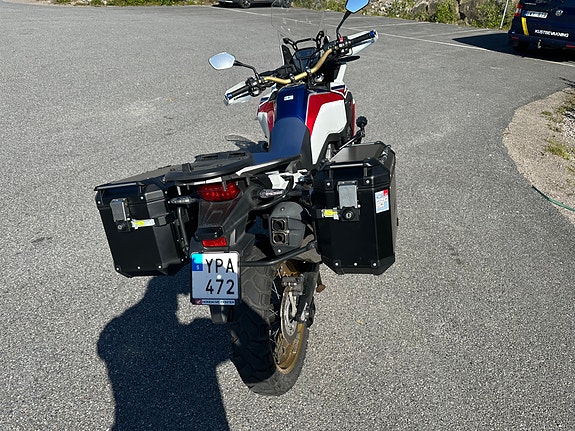 Honda CRF1000 4 of 5