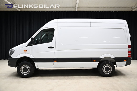 Mercedes-Benz Sprinter 316 2 of 5