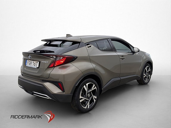 Toyota C-HR 8 of 30