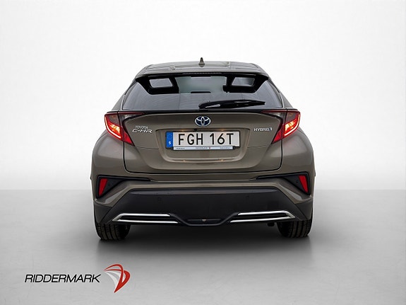 Toyota C-HR 7 of 30