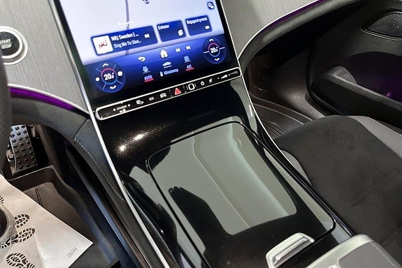 Mercedes-Benz EQE350 12 of 14
