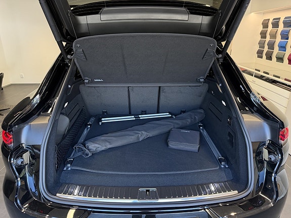 Porsche Cayenne 24 of 26
