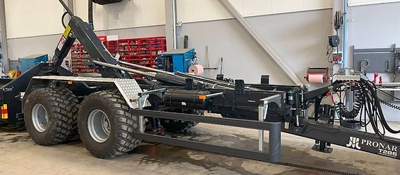 Pronar Lastväxlare T-286 9 of 16