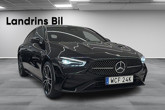 Mercedes-Benz CLA250 e 3 of 5