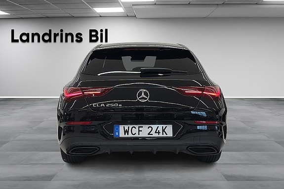 Mercedes-Benz CLA250 e 5 of 5
