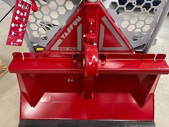 Tajfun Timmervinsch mekanisk och hydraulisk 5 of 16