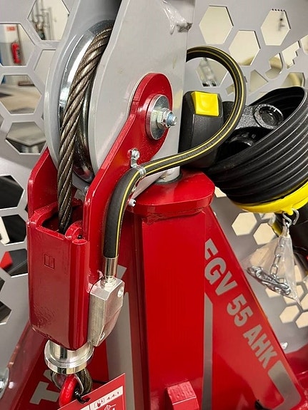 Tajfun Timmervinsch mekanisk och hydraulisk 16 of 16