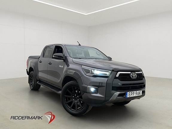 Toyota HiLux 3 of 5