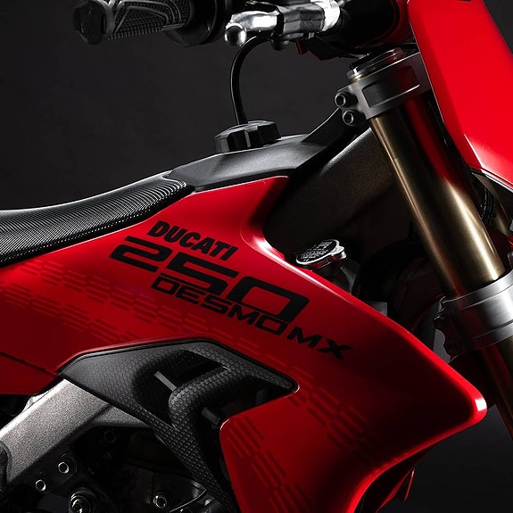 Ducati Desmo250 MX Förboka! 6 of 8