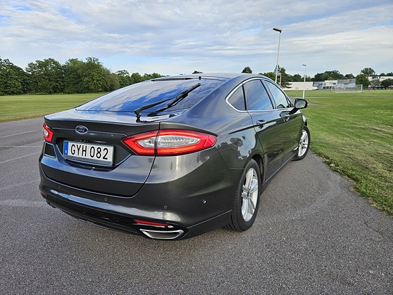 Ford Mondeo 3 of 5