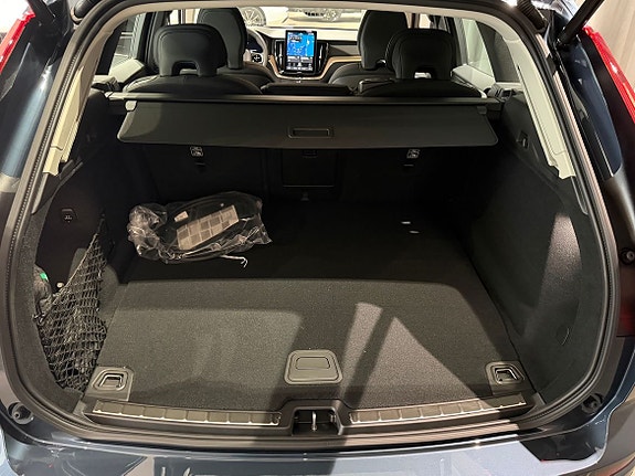Volvo XC60 8 of 10