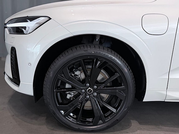 Volvo XC60 5 of 11