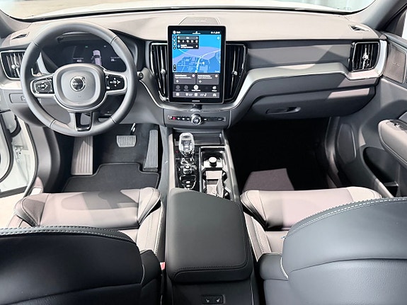 Volvo XC60 9 of 11