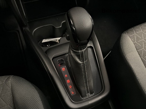 Suzuki Swift 13 of 17