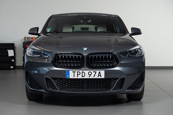 BMW X2 4 of 5