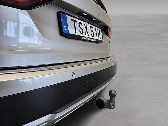 Volvo V90 Cross Country 6 of 16