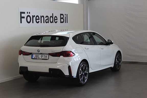 BMW 120 13 of 14