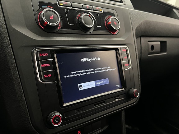 Volkswagen Caddy 24 of 30