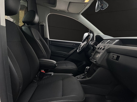 Volkswagen Caddy 26 of 30