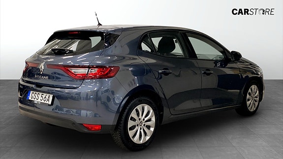 Renault Megane IV 2 of 5