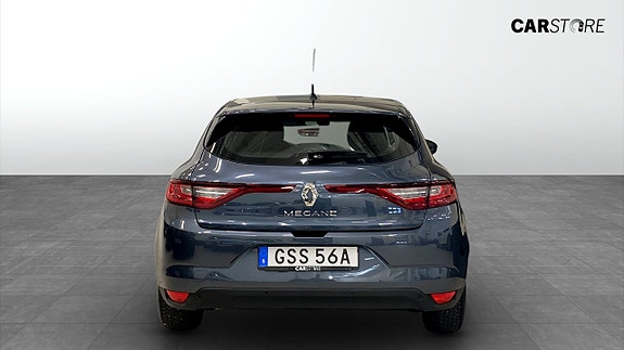 Renault Megane IV 7 of 16