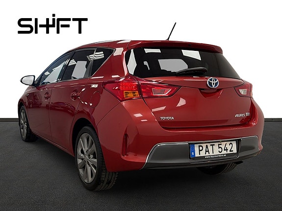 Toyota Auris 5 of 5