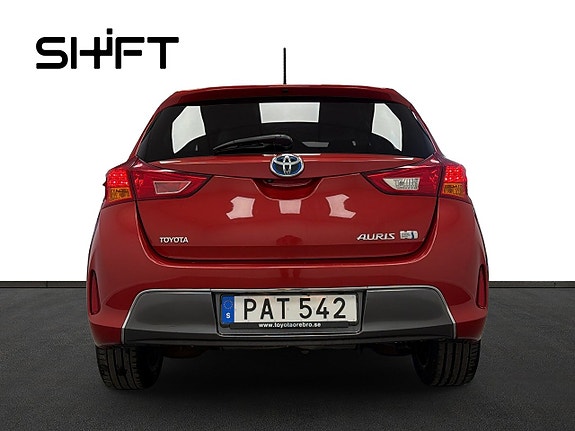 Toyota Auris 6 of 22