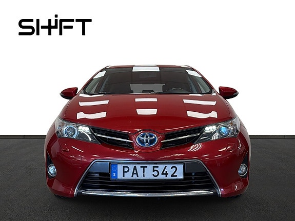 Toyota Auris 3 of 5