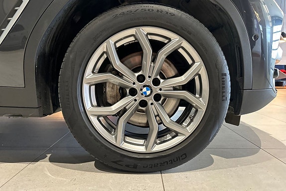 BMW X3 17 of 21