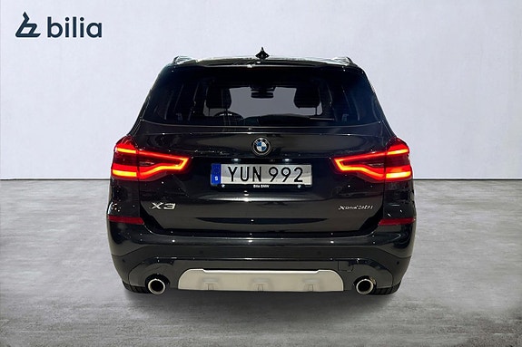 BMW X3 5 of 21