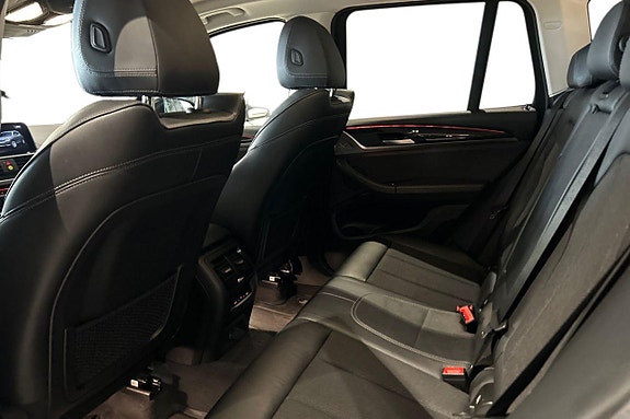 BMW X3 13 of 21