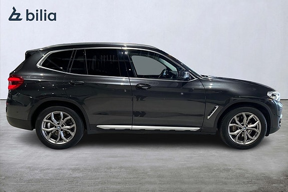 BMW X3 18 of 21