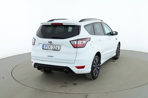 Ford Kuga 5 of 30