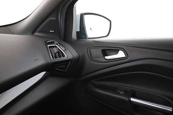 Ford Kuga 30 of 30