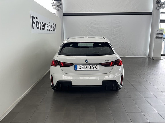BMW 120 12 of 14