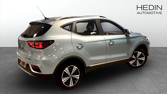 MG ZS 2 of 5