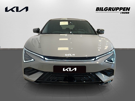 Kia EV6 2 of 5