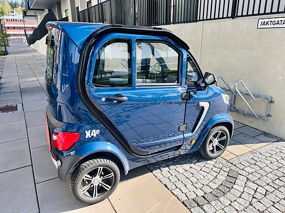 Eloped X4e CityCar 4 of 4
