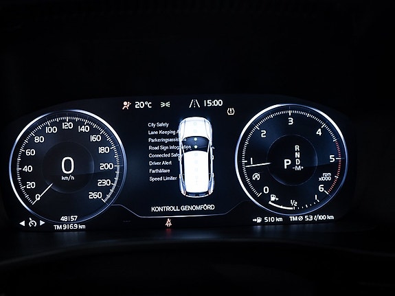 Volvo XC40 5 of 5