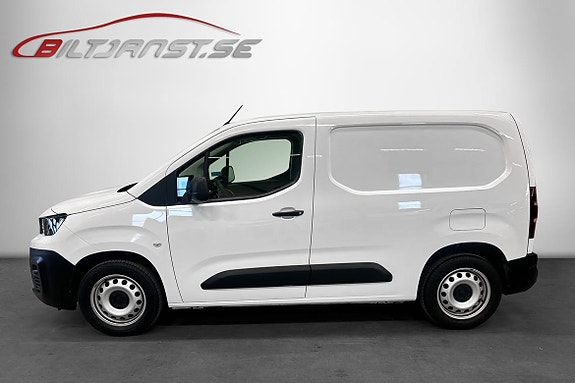 Peugeot Partner 2 of 5