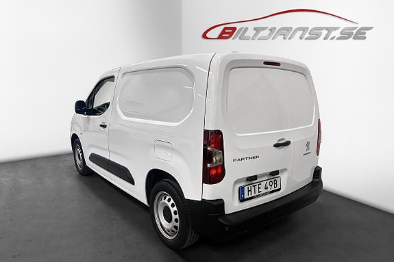 Peugeot Partner 3 of 5