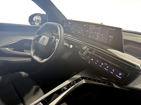 Peugeot 5008 12 of 16