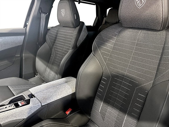 Peugeot 5008 6 of 16