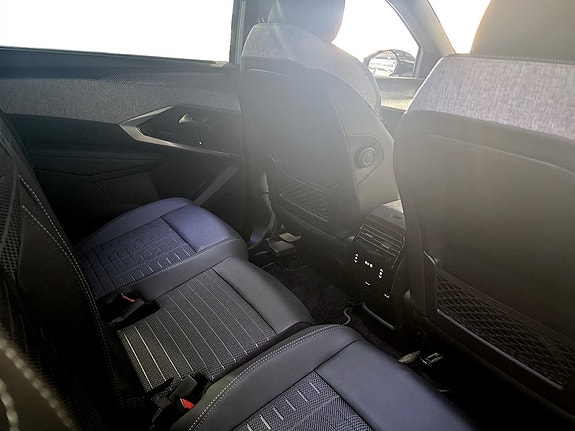 Peugeot 5008 13 of 16