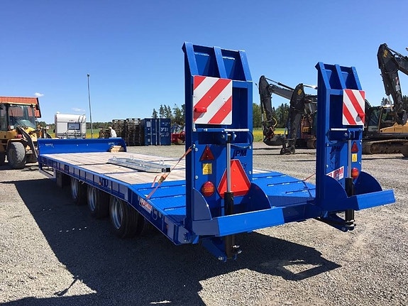 JPM 27T LL Maskintrailer 2 of 9