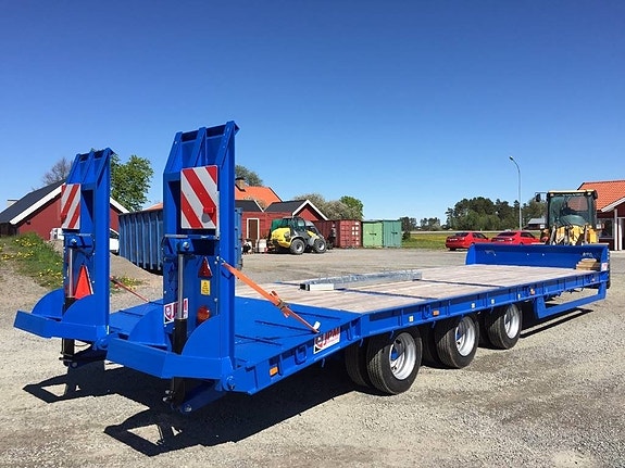 JPM 27T LL Maskintrailer 3 of 9