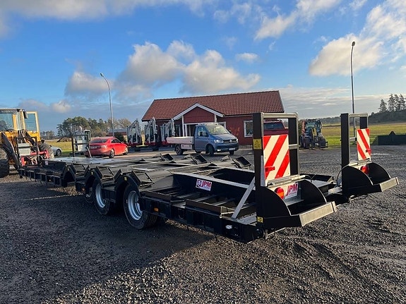 JPM Skogsmaskintrailer 30T 4 of 7