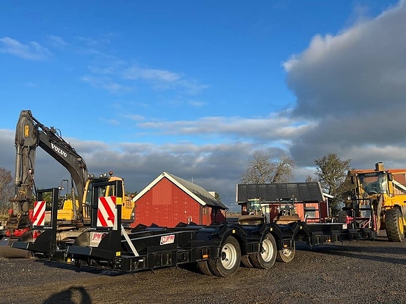 JPM Skogsmaskintrailer 30T 2 of 7